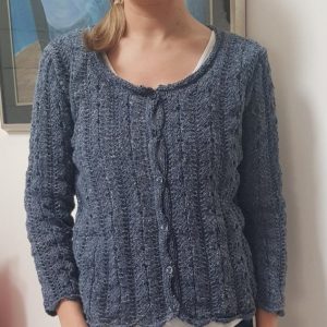 Nora – mönsterstickad kofta i Arranmore Light
